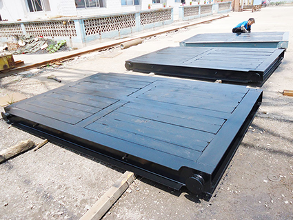 Oilfield drilling rig mats
